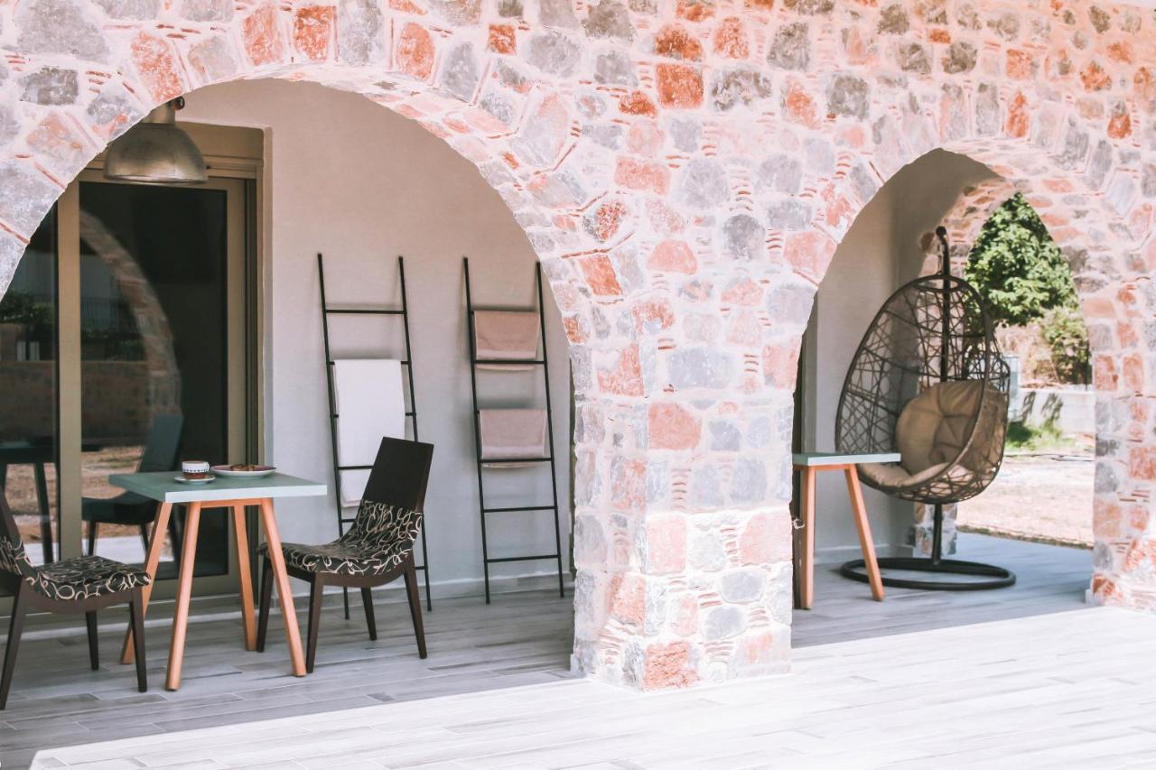 KT Villa Troulos Buitenkant foto